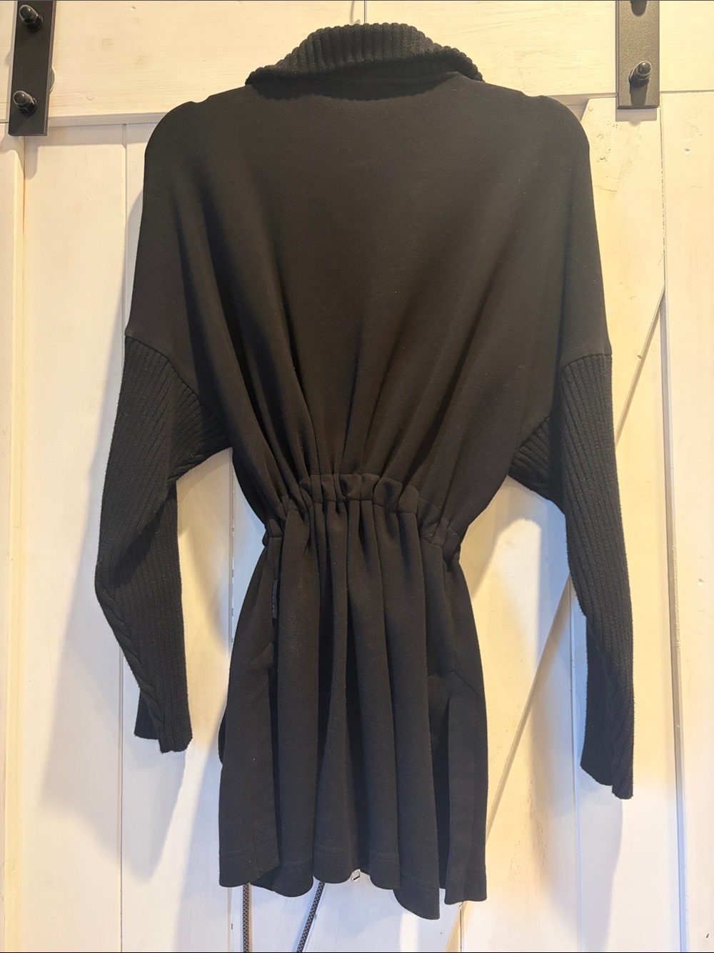 Varley Black Zip-Front Utility Jacket with Drawstring Waist - Picture 4 of 4